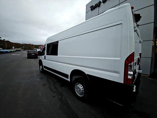 2026 Ram ProMaster Cargo Van Tradesman High Roof 159" WB EXT w/Pass Seat