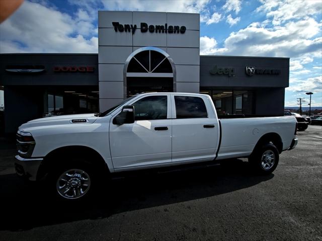 2026 RAM Ram 2500 RAM 2500 TRADESMAN CREW CAB 4X4 8 BOX 2026 RAM Ram 2500 RAM 2500 TRADESMAN CREW CAB 4X4 8 BOX