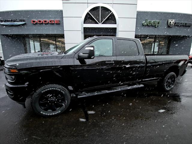 2026 Ram 2500 Black Express Crew Cab 4x4 8 Box