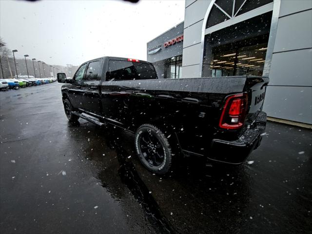 2026 Ram 2500 Black Express Crew Cab 4x4 8 Box