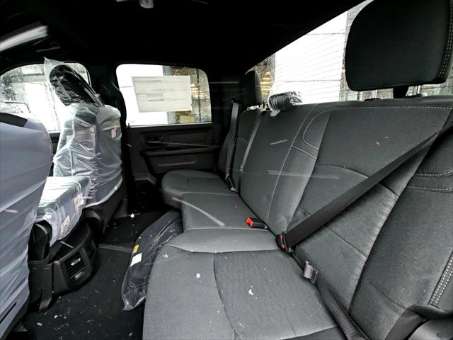 2026 Ram 2500 Black Express Crew Cab 4x4 8 Box