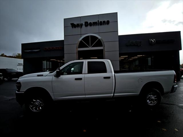 2026 RAM Ram 2500 RAM 2500 TRADESMAN CREW CAB 4X4 8 BOX