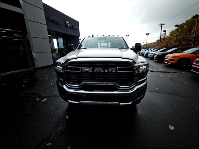 2026 RAM Ram 2500 RAM 2500 TRADESMAN CREW CAB 4X4 8 BOX