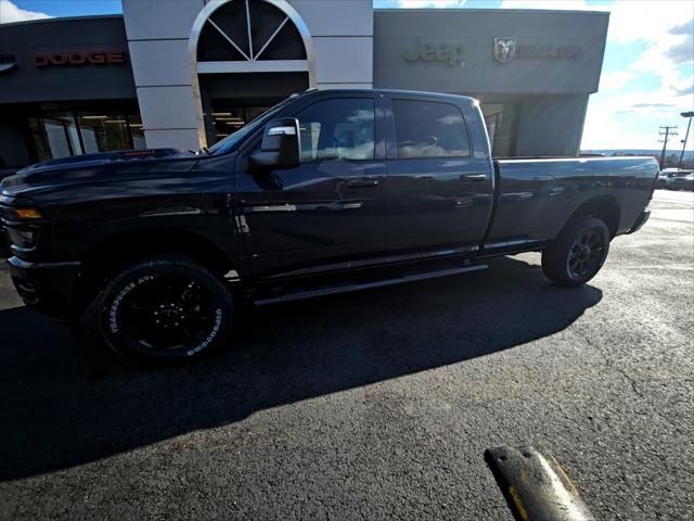2026 RAM Ram 2500 RAM 2500 BLACK EXPRESS CREW CAB 4X4 8 BOX 2026 RAM Ram 2500 RAM 2500 BLACK EXPRESS CREW CAB 4X4 8 BOX