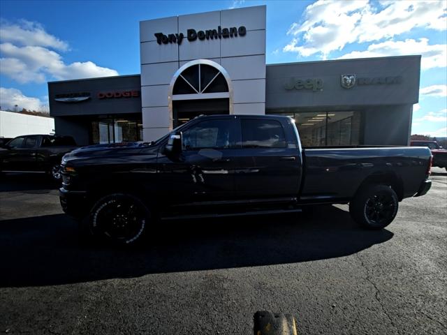 2026 RAM Ram 2500 RAM 2500 BLACK EXPRESS CREW CAB 4X4 8 BOX 2026 RAM Ram 2500 RAM 2500 BLACK EXPRESS CREW CAB 4X4 8 BOX