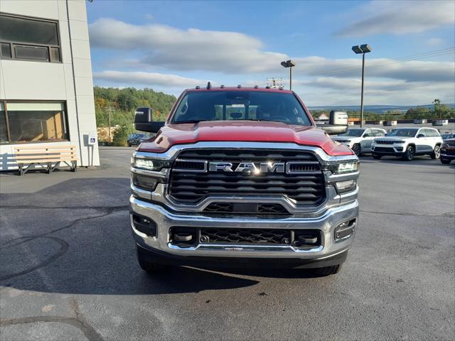 2026 RAM Ram 2500 RAM 2500 TRADESMAN CREW CAB 4X4 8 BOX