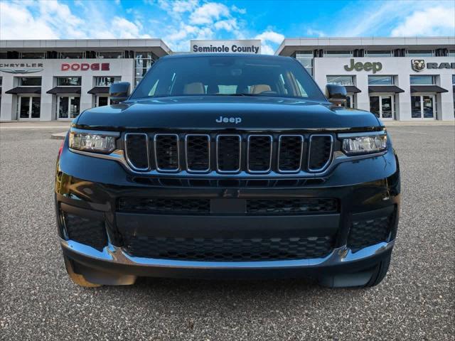 2025 Jeep Grand Cherokee GRAND CHEROKEE L LAREDO X 4X4