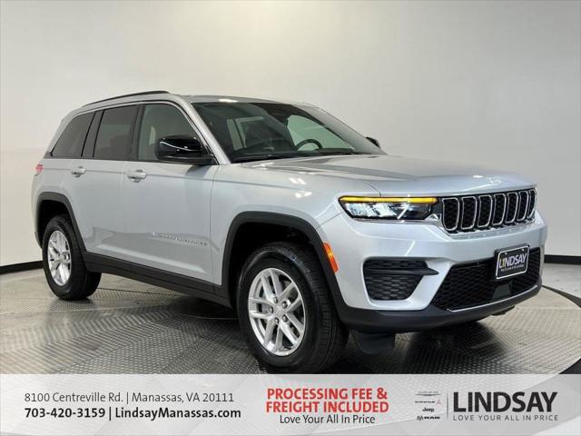 2025 Jeep Grand Cherokee GRAND CHEROKEE LAREDO X 4X4