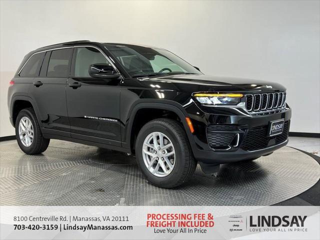 2025 Jeep Grand Cherokee GRAND CHEROKEE LAREDO X 4X4