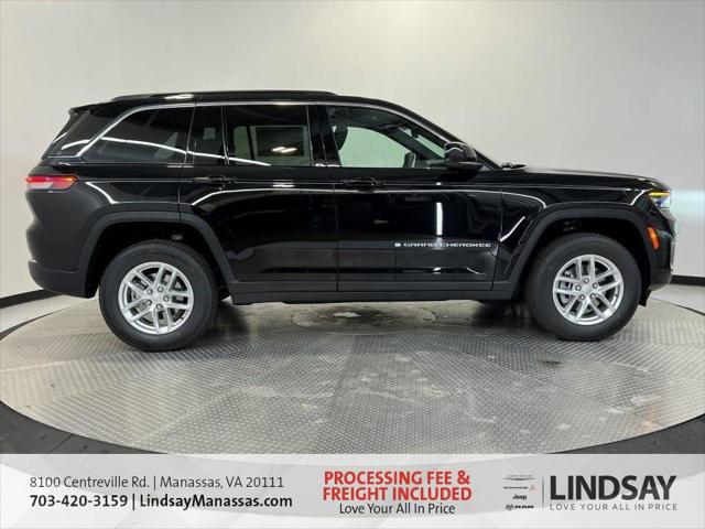 2025 Jeep Grand Cherokee GRAND CHEROKEE LAREDO X 4X4