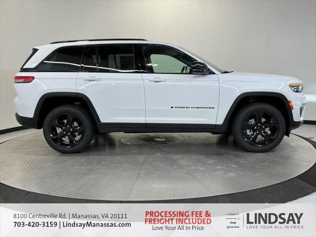 2025 Jeep Grand Cherokee GRAND CHEROKEE LIMITED 4X4