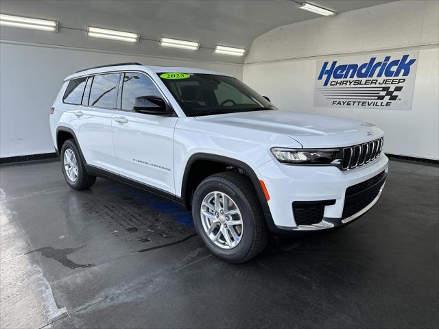 2025 Jeep Grand Cherokee GRAND CHEROKEE L LAREDO X 4X4