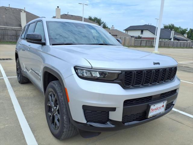 2025 Jeep Grand Cherokee GRAND CHEROKEE L ALTITUDE X 4X2