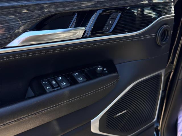 2022 Jeep Wagoneer Series II 4x4