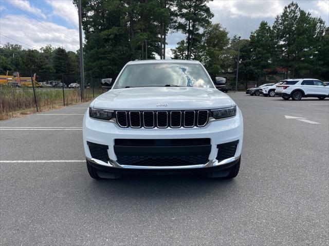 2023 Jeep Grand Cherokee L Laredo 4x4