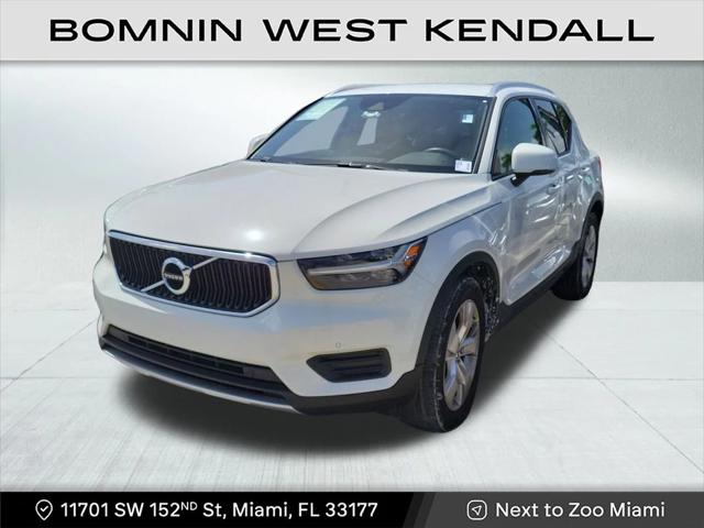 2020 Volvo XC40 T4 Momentum 2020 Volvo XC40 T4 Momentum