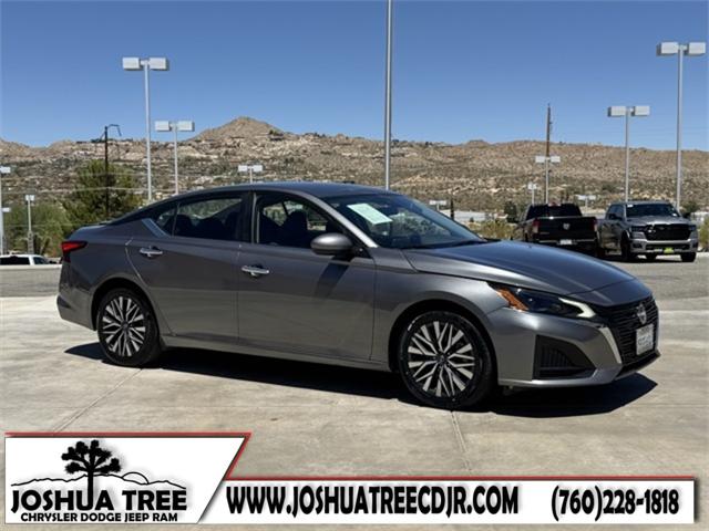 2023 Nissan Altima SV FWD