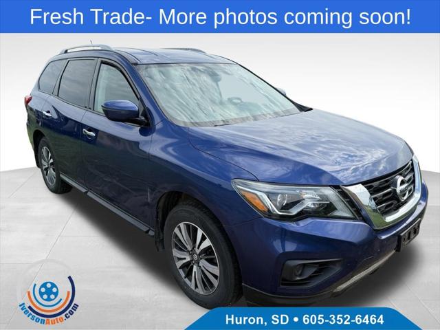 2017 Nissan Pathfinder S