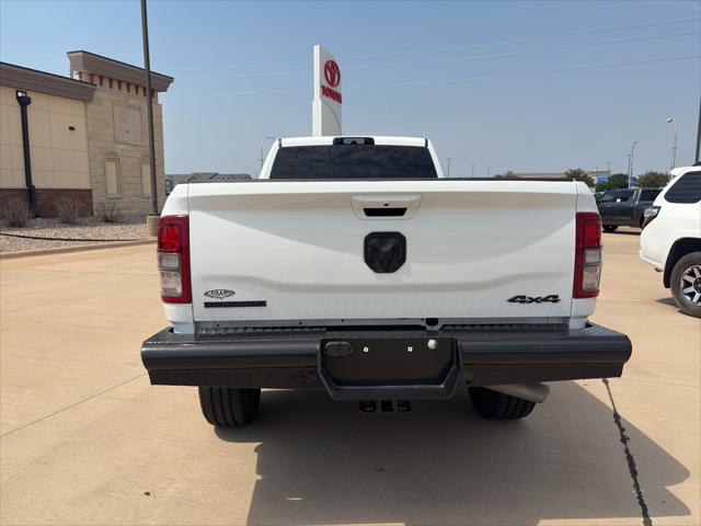 2024 Ram 3500 Big Horn Crew Cab 4x4 8' Box