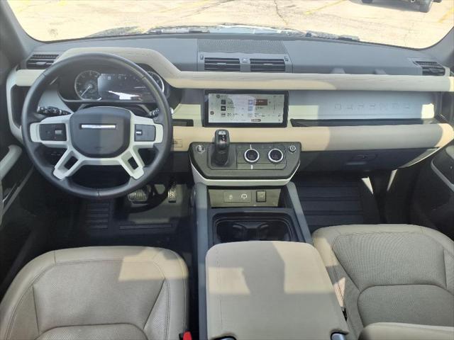 2023 Land Rover Defender 110 SE