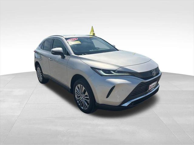 2022 Toyota Venza XLE