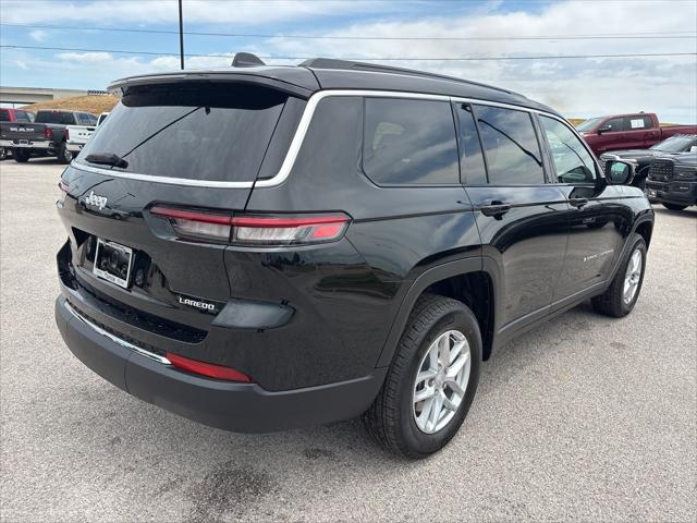 2025 Jeep Grand Cherokee GRAND CHEROKEE L LAREDO X 4X2