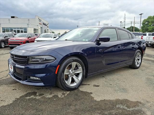 2017 Dodge Charger SXT RWD 2017 Dodge Charger SXT RWD