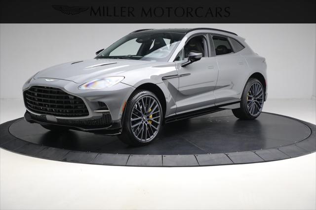 2025 Aston Martin DBX 707