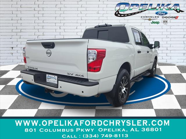 2024 Nissan TITAN Crew Cab SV 4x4