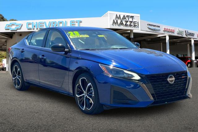 2023 Nissan Altima SR FWD