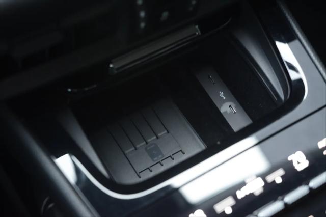 2025 Porsche Cayenne Standard