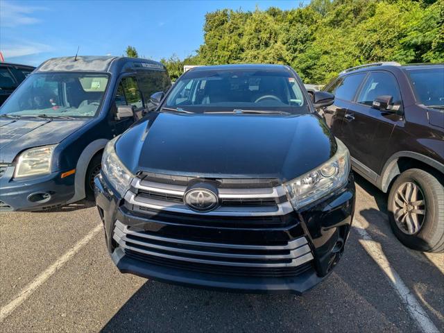 2017 Toyota Highlander LE