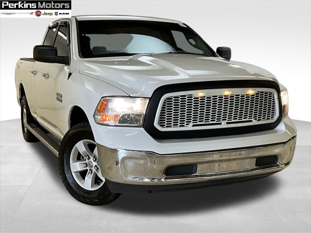 2017 RAM 1500 SLT Quad Cab 4x4 64 Box