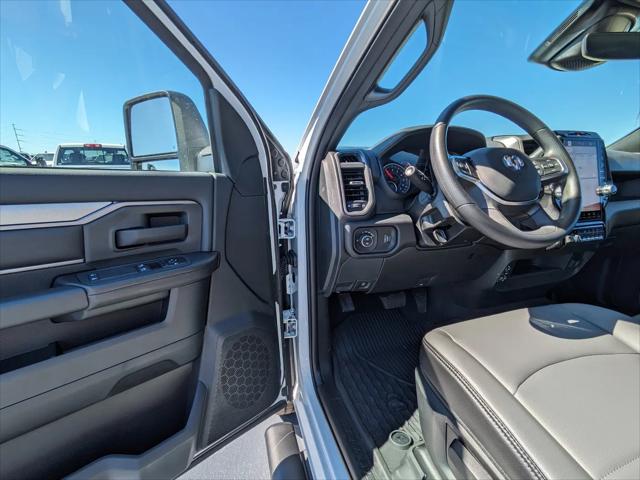 2025 Ram 2500 Tradesman Regular Cab 4x2 8 Box