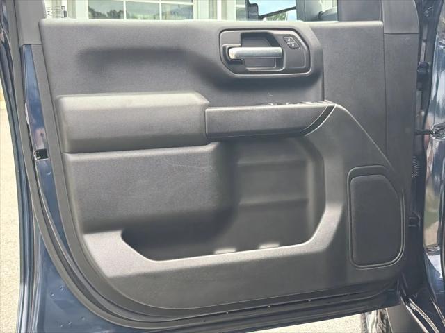 2022 Chevrolet Silverado 2500HD 4WD Double Cab Standard Bed Custom