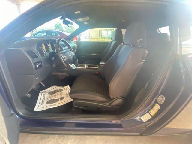 2014 Dodge Challenger SXT