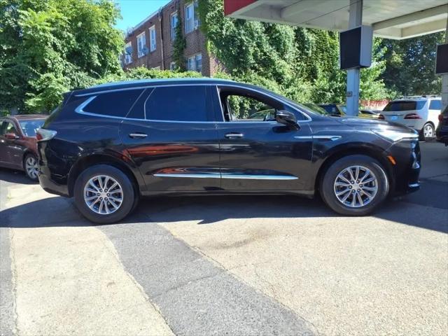 2022 Buick Enclave AWD Essence