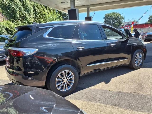 2022 Buick Enclave AWD Essence
