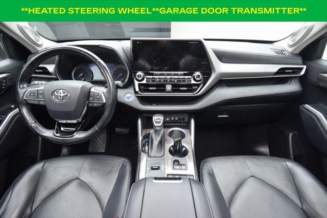 2021 Toyota Highlander Hybrid Platinum