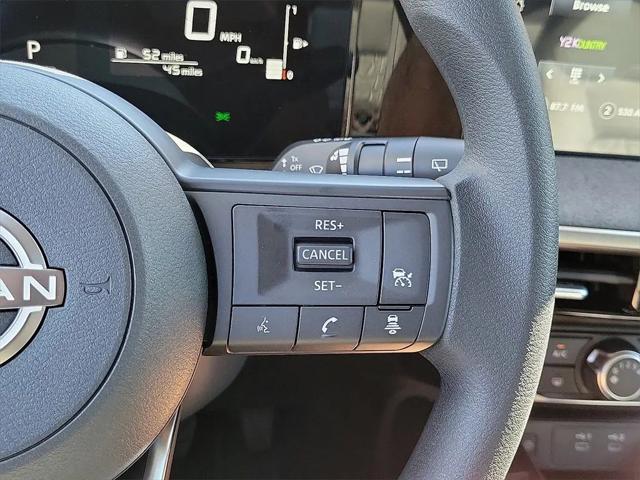 2025 Nissan Kicks SV FWD