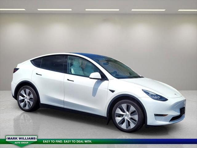 2022 Tesla Model Y Long Range Dual Motor All-Wheel Drive