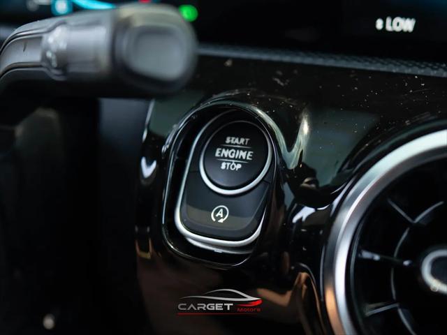 2020 Mercedes-Benz A 220 4MATIC