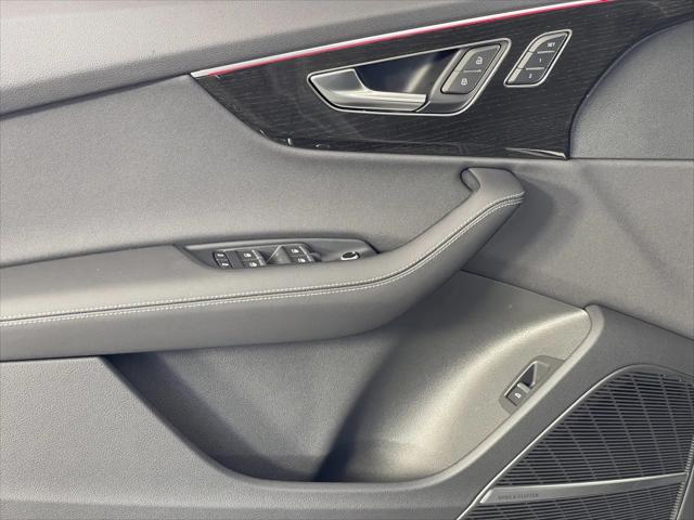 2025 Audi Q7 Premium Plus 55 TFSI quattro Tiptronic