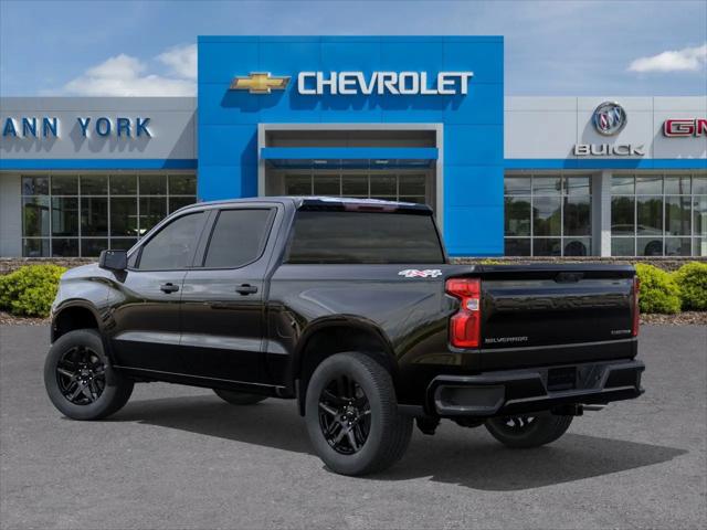 2026 Chevrolet Silverado 1500 4WD Crew Cab Short Bed Custom