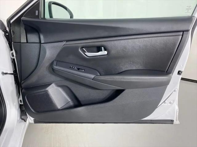2023 Nissan Sentra SV Xtronic CVT