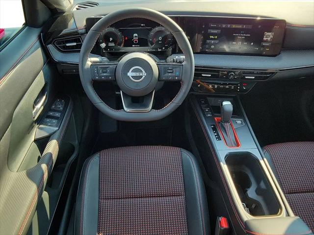 2025 Nissan Kicks SR Intelligent AWD