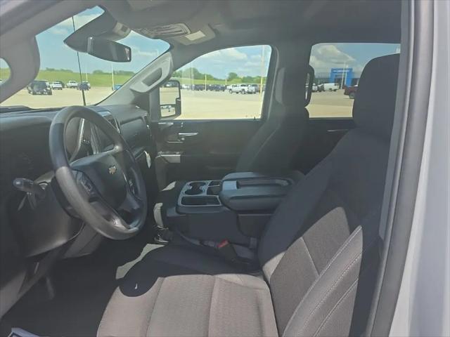 2024 Chevrolet Silverado 2500HD 4WD Crew Cab Standard Bed Custom