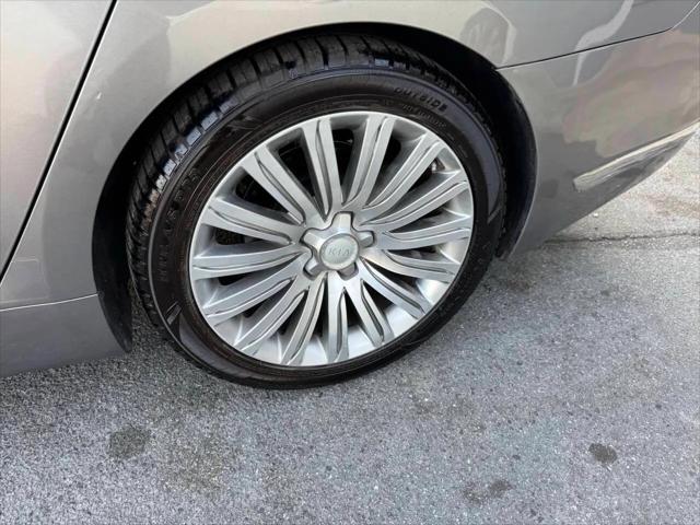 2015 Kia K900 Premium
