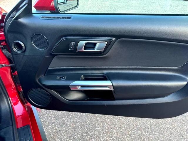 2022 Ford Mustang EcoBoost Fastback