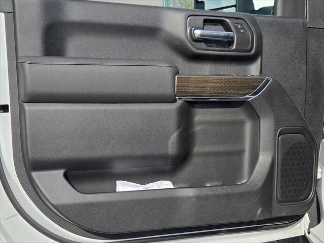 2025 Chevrolet Silverado 3500HD LT